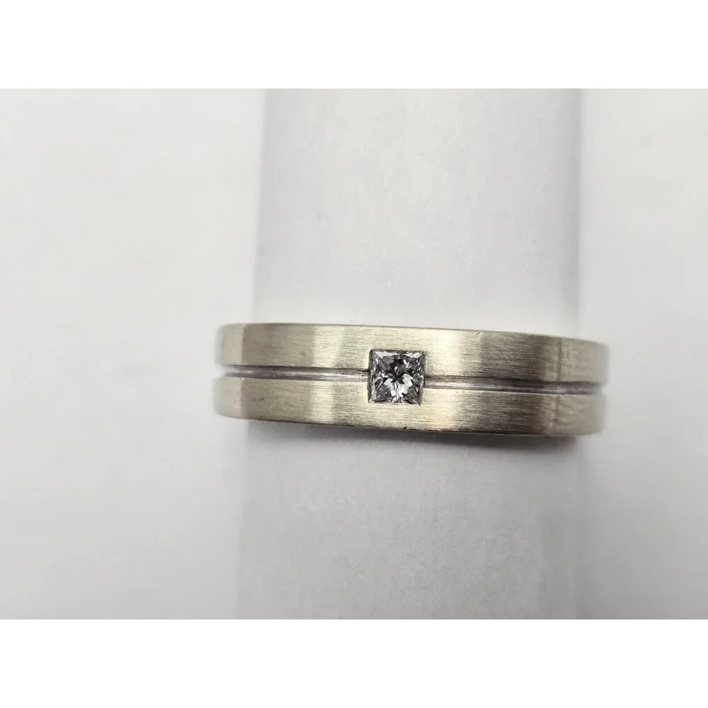 14K White Gold Matte Finish Comfort Diamond Square Wedding Band Ring Size 10.75